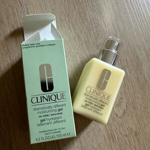 Clinique | Dramatically Different™ Moisturizing Gel